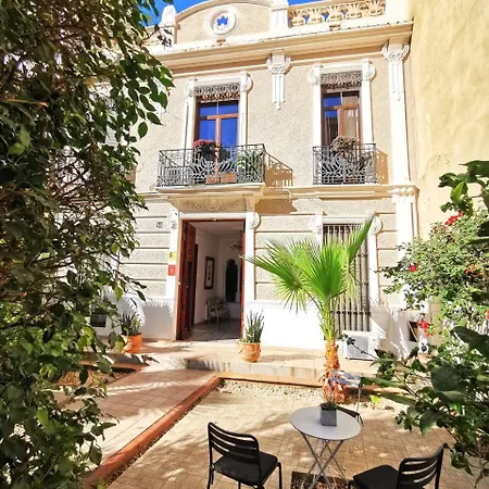 Portrait Boutique Villa Valence