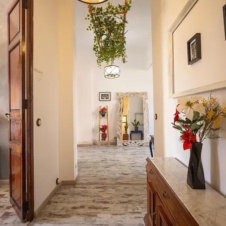 Villa Portrait Boutique Valencia