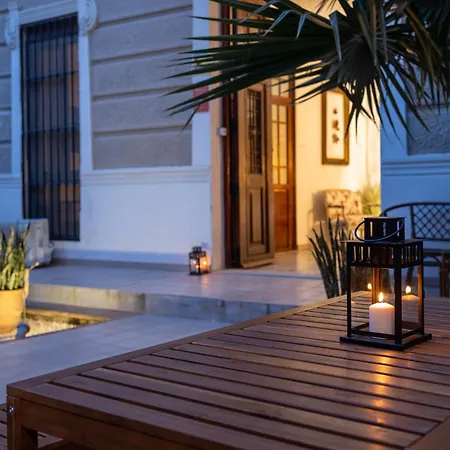 Portrait Boutique Villa Valencia