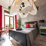 Portrait Boutique Villa Valencia
