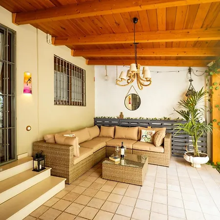 Villa Portrait Boutique *